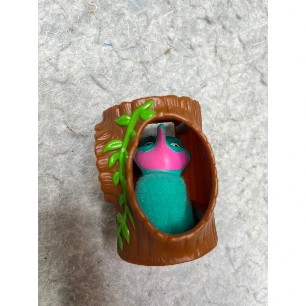 Vintage Disney Pocahontas Flit Hummingbird Burger King Kids Club Toy Figure 1995